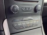 Thumbnail of 2016 White Platinum Metallic Tri-Coat Ford Edge
