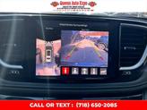 Thumbnail of 2022 Granite Crystal Metallic Clearcoat Chrysler Pacifica