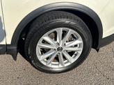 Thumbnail of 2019 Pearl White Tricoat Nissan Rogue Sport