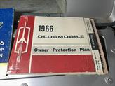 Thumbnail of 1966 White Oldsmobile Ninety-Eight