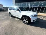 Thumbnail of 2021 Bright White Clearcoat Jeep Grand Cherokee L