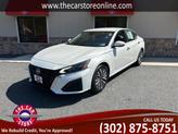 Photo of 2023 White Nissan Altima
