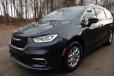 Thumbnail of 2021 Brilliant Black Crystal Pearlcoat Chrysler Pacifica
