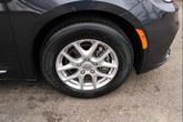 Thumbnail of 2021 Brilliant Black Crystal Pearlcoat Chrysler Pacifica