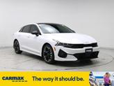 Photo of 2023 White Kia K5
