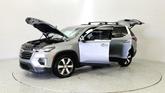 Thumbnail of 2023 Sterling Gray Metallic Chevrolet Traverse