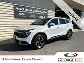 Photo of 2023 Snow White Pearl Kia Sportage Hybrid