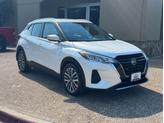 Thumbnail of 2021 White Nissan Kicks