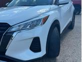 Thumbnail of 2021 White Nissan Kicks