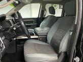Thumbnail of 2016 Brilliant Black Crystal Pearlcoat RAM 1500