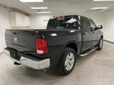 Thumbnail of 2016 Brilliant Black Crystal Pearlcoat RAM 1500