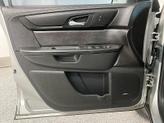 Thumbnail of 2015 Silver Ice Metallic Chevrolet Traverse