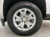 Thumbnail of 2017 Silver Ice Metallic Chevrolet Colorado