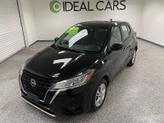 Photo of 2021 Super Black Nissan Kicks