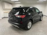 Thumbnail of 2022 Agate Black Metallic Ford Escape