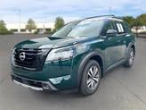 Thumbnail of 2023 2 Tone Green / Black Roof Nissan Pathfinder