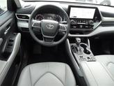 Thumbnail of 2024 Moon Dust Toyota Highlander