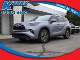 Photo of 2024 Moon Dust Toyota Highlander