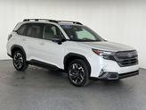 Thumbnail of 2025 Crystal White Pearl Subaru Forester
