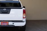 Thumbnail of 2021 Glacier White Nissan Frontier