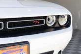 Thumbnail of 2016 Ivory White Tri-Coat Pearl Dodge Challenger