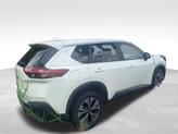 Thumbnail of 2023 Pearl White Tricoat Nissan Rogue