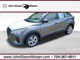 Photo of 2025 Gun Metallic Nissan Kicks