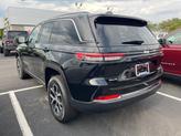 Thumbnail of 2025 Diamond Black Crystal Pearlcoat Jeep Grand Cherokee