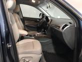 Thumbnail of 2016 Blue Audi Q5