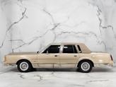 Thumbnail of 1989 Tan Lincoln Town Car