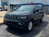 Thumbnail of 2022 Diamond Black Crystal Pearlcoat Jeep Grand Cherokee