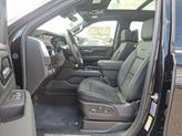 Thumbnail of 2025 Onyx Black GMC Yukon XL