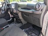 Thumbnail of 2016 Bright White Clearcoat Jeep Wrangler