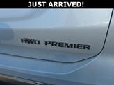 Thumbnail of 2019 Iridescent Pearl Tricoat Chevrolet Equinox