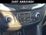 Thumbnail of 2019 Iridescent Pearl Tricoat Chevrolet Equinox