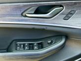 Thumbnail of 2024 Diamond Black Crystal Pearlcoat Jeep Grand Cherokee L