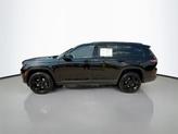 Thumbnail of 2024 Diamond Black Crystal Pearlcoat Jeep Grand Cherokee L