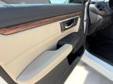 Thumbnail of 2018 White Diamond Pearl Honda CR-V
