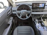 Thumbnail of 2025 White Diamond Mitsubishi Outlander