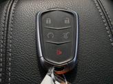 Thumbnail of 2022 Crystal White Tricoat Cadillac XT4