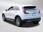 Thumbnail of 2022 Crystal White Tricoat Cadillac XT4
