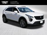 Photo of 2021 Crystal White Tricoat Cadillac XT4