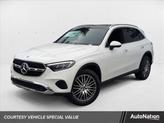 Photo of 2025 Polar White Mercedes-Benz GLC 300