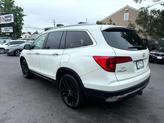 Thumbnail of 2017 White Honda Pilot
