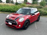 Thumbnail of 2014 Blazing Red Metallic MINI Hardtop