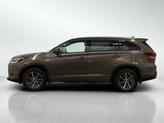 Thumbnail of 2018  Toyota Highlander