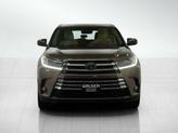 Thumbnail of 2018  Toyota Highlander
