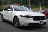 Thumbnail of 2023 Platinum White Pearl Honda Accord