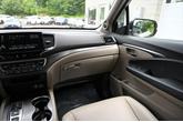 Thumbnail of 2022 Platinum White Pearl Honda Pilot