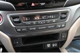 Thumbnail of 2022 Platinum White Pearl Honda Pilot
